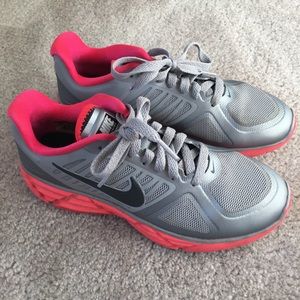 LIKE NEW metallic silver & coral Nike trainers